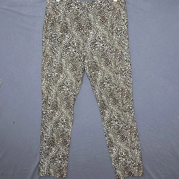 Chico’s Juliet Cheetah-Print Ankle Pants size 12 tall - Picture 1 of 6